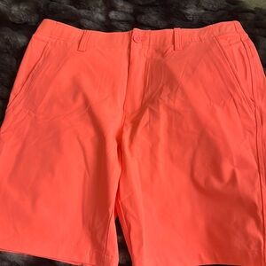 NWOT under armour size 36 orange shorts